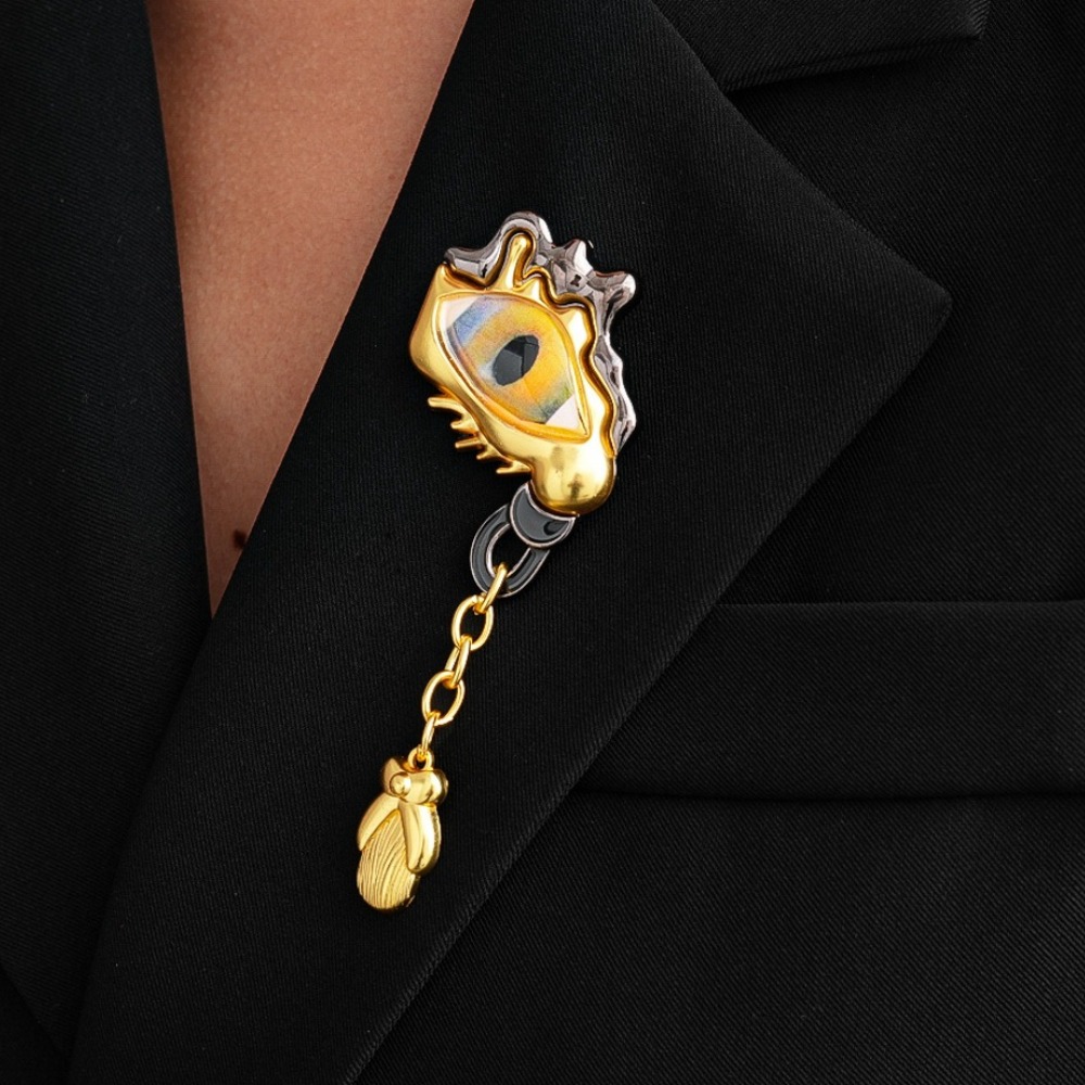 Women'S Accessories Jewelry - High-end metalen oogvormige druppelvormige kwast broche